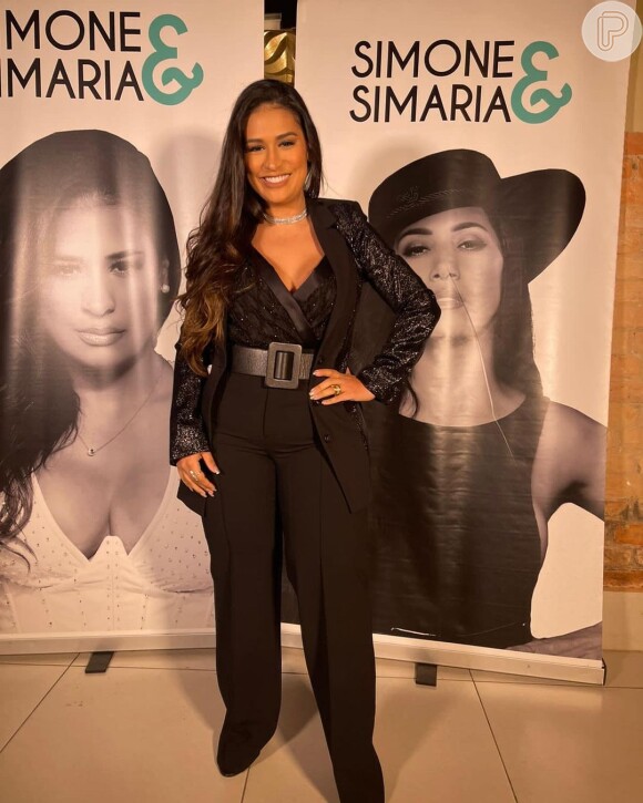 Simone apagou fotos com Simaria do Instagram