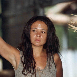 Lindinha (Vanessa Gerbelli) provocou crise no casamento de Catarina (Adriana Esteves) e Petruchio (Eduardo Moscovis), na novela 'O Cravo e a Rosa'
