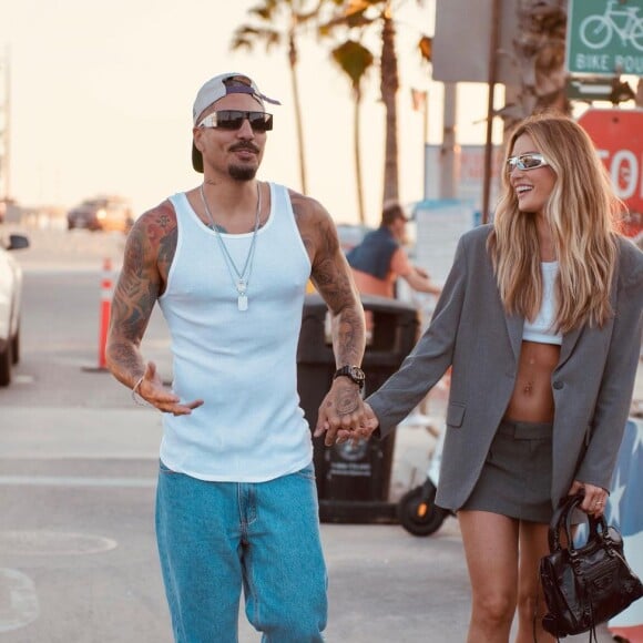 Aline Gotschalg aconselha; "Façam exames periódicos e estejam sempre atentos a sua saúde!"