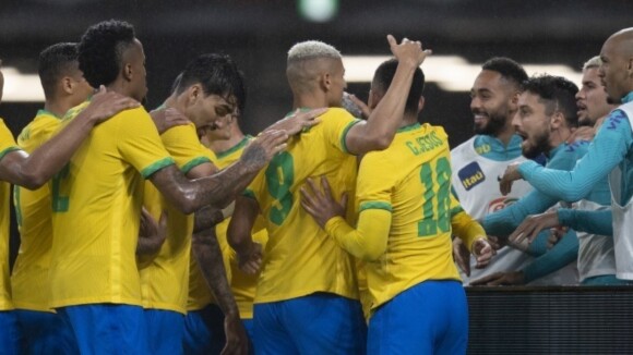 Copa do Mundo: veja como serão os ternos da seleção brasileira no evento