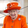 Rainha Elizabeth II será enterrada com apenas duas joias