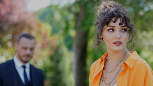 Novela turca: atores de 'Será Isso Amor?' celebram a união com casamento  belíssimo e detalhes chamam atenção - Purepeople