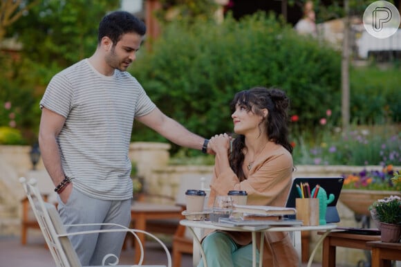 Casal de Será Isso Amor?” namorou: o que aconteceu com Kerem Bürsin e  Hande Erçel, Zappeando Séries