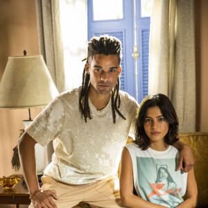 Final da novela 'Pantanal': Guta (Julia Dalavia) se casa com Marcelo (Lucas Leto)