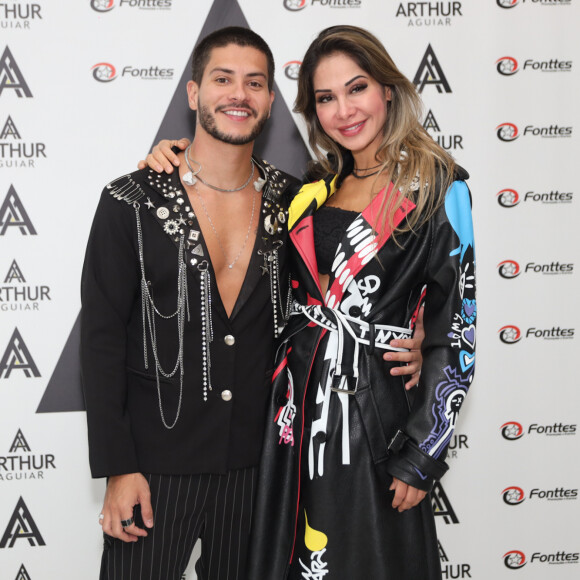 Maíra Cardi e Arthur Aguiar teriam tentado salvar o casamento, mas o ponto final veio em junho