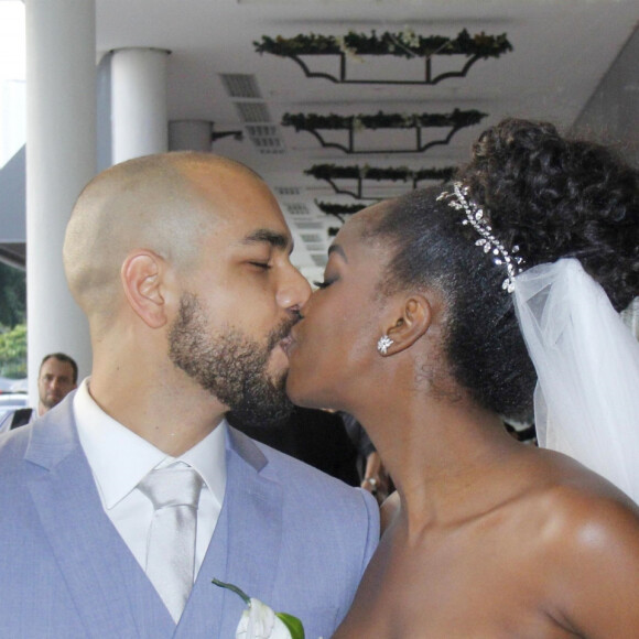 Iza e Sérgio Santos anunciaram a separação no início do mês