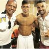 Neymar desembarcou no Brasil para passar as festas de final de ano