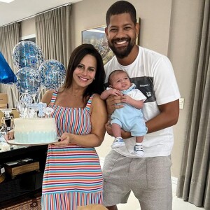 Há pouco mais de 1 mês, Viviane Araújo deu à luz Joaquim