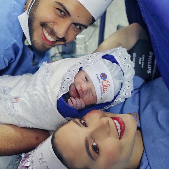 Maria Flor, filha Virgínia Fonseca e Zé Felipe, nasceu às 5h33 de sábado, 22 de outubro de 2022