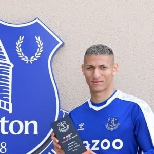 Richarlison também abriu o jogo sobre um relacionamento que não deu certo