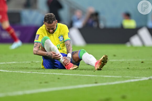 Neymar se lesionou na primeira partida do Brasil na Copa do Mundo 2022