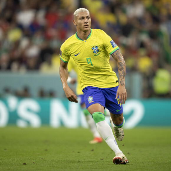 Richarlison passou a ser seguido por batalhão de torcedores brasileiros na web depois de brilhar na estreia da seleção contra a Sérvia