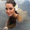Nathalia Dill posa em enaio no Copacabana Palace