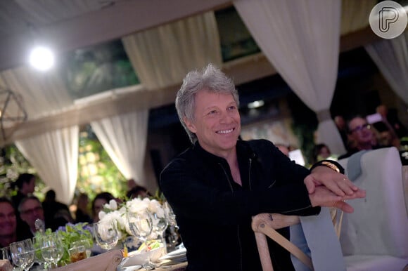 Marido de Eliana foi comparado ao cantor Bon Jovi