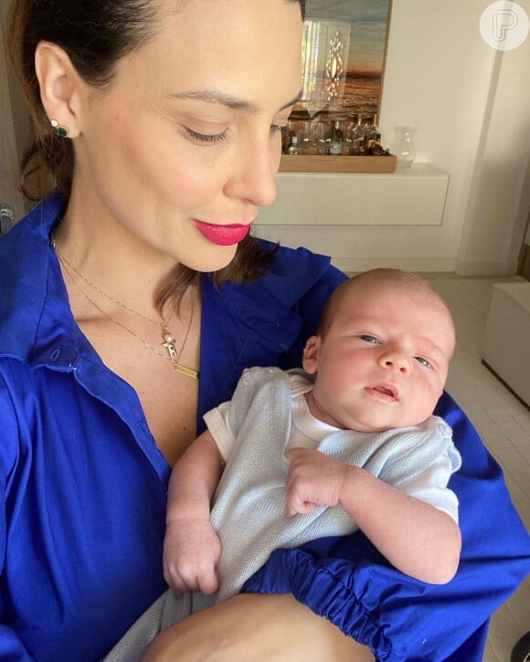 Filho de Camila Rodrigues e Vinicius Campanario, Bernardo nasceu em 6 de novembro de 2022