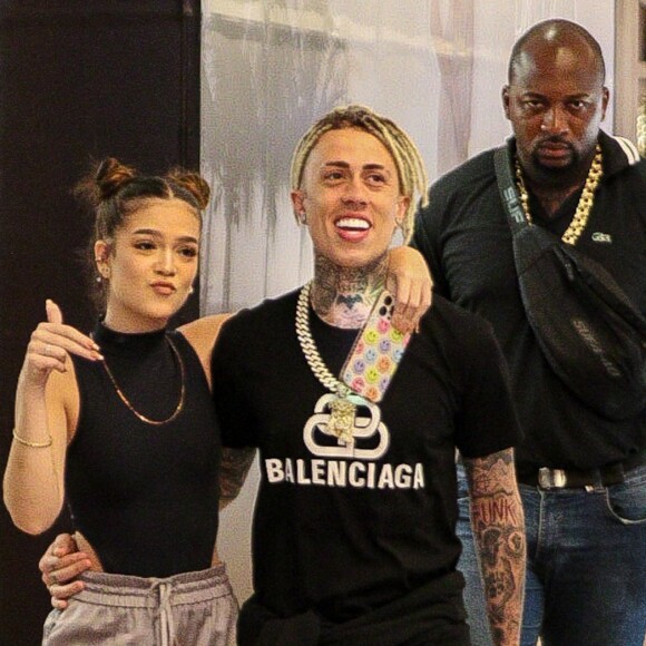 Mel Maia contou que ela e MC Daniel já eram amigos antes de engatarem o romance