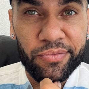 Caso Daniel Alves: jogador viu chorando a jovem com quem teria feito sexo à força