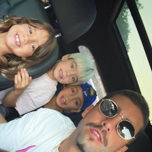 Filho de Pedro Scooby e Luana Piovani se manifestou sobre a polêmica entre os pais