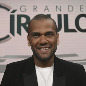 Daniel Alves foi preso em 20 de janeiro de 2023 acusado de estupro contra uma jovem de 23 anos, que afirma ainda ter apanhado do jogador em banheiro de boate