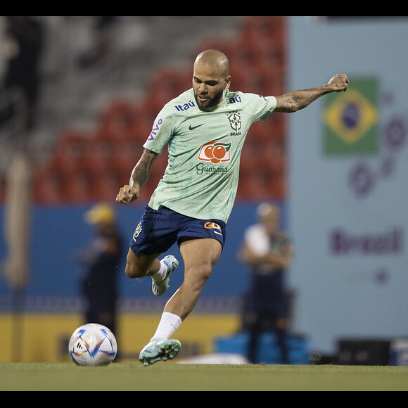 Daniel Alves: presença de sêmen do jogador em quatro locais aponta para uma complicação da situação do jogador