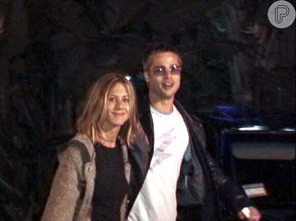 Jennfier Aniston e Brad Pitt eram frequentemente fotografados em programinha de casais