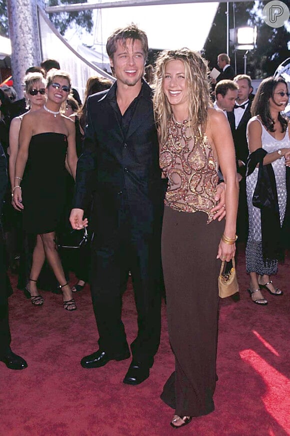 ©ABACA. 14240-7. Los Angeles, USA, 12/09/99. Emmy Awards : Brad Pitt & Jennifer Aniston.29/06/2000 - 