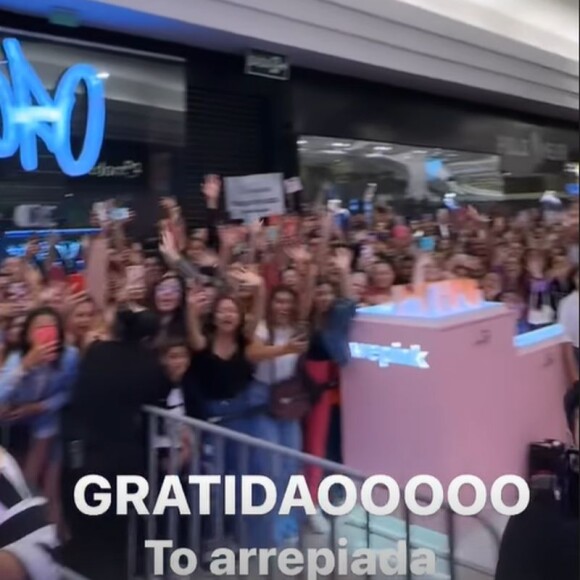 Virgínia Fonseca reuniu uma multidão em um shopping
