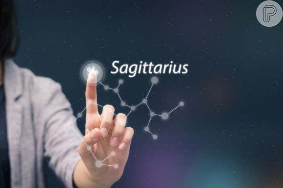 Horóscopo da semana para o signo de Sagitário: Procure se conectar consigo e refletir sobre o que você espera de uma pessoa querida.