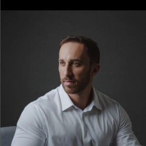 Neto Dourado refletiu sobre o uso das palavras em seu post