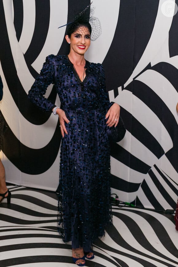 Renata Camargo esbanjou luxo com seu look no Baile do Copa em 18 de fevereiro de 2023