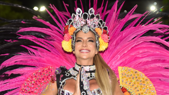 Carnaval 2023: Gabi Martins entrega conceito de fantasia multicolorida e revela se tem pretensão de se tornar Rainha de Bateria