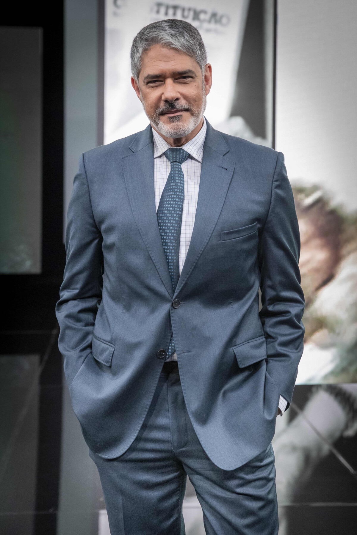 Foto: Detalhe na roupa de William Bonner repercutiu nas redes sociais