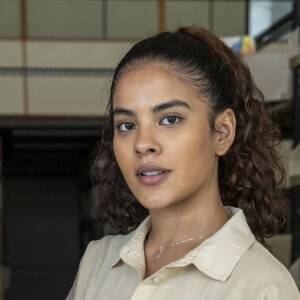 Bella Campos dá vida a personagem Jenifer em 'Vai na Fé', novela das sete da Globo