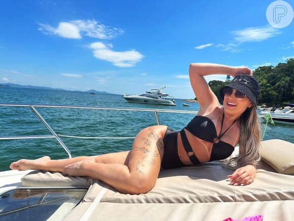 Andressa Urach tem faturado uma fortuna em plataforma de conteúdo adulto