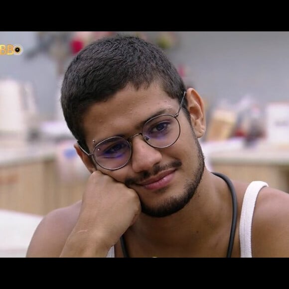 BBB 23: Saída de Bruna Griphao tira chances de Gabriel Santana com atriz