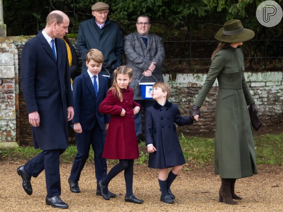 Kate Middleton e Príncipe William com os filhos, George, Charlotte e Louis