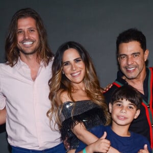 Único filho de Zezé Di Camargo, Igor também se juntou à família em camarim de show de Wanessa Camargo