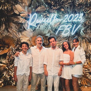Marcos Mion, marido de Suzana Gullo, é pai de Romeo, Dontella e Stefano