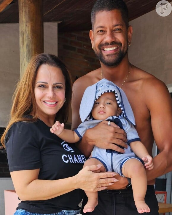 Viviane Araujo e Guilherme Militão são pais do pequeno Joaquim, de 7 meses
