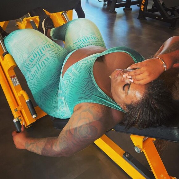 Jojo Todynho passou do manequim 64 para o 56