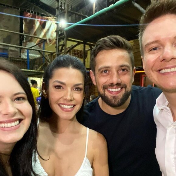 Mariana Bridi e Rafael Cardoso são amigos de Michel Teló e Thais Fersoza