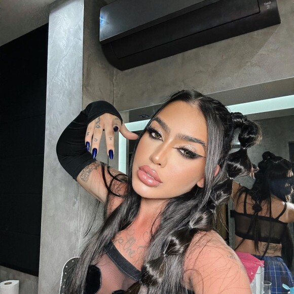 MC Mirella está grávida do primeiro filho com Dynho Alves, diz o colunista Leo Dias, do portal 'Metrópoles' em 11 de maio de 2023