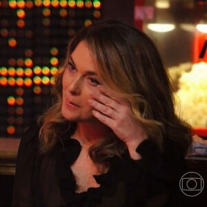 Claudia Abreu chorou ao ver a filha Maria Maud na TV