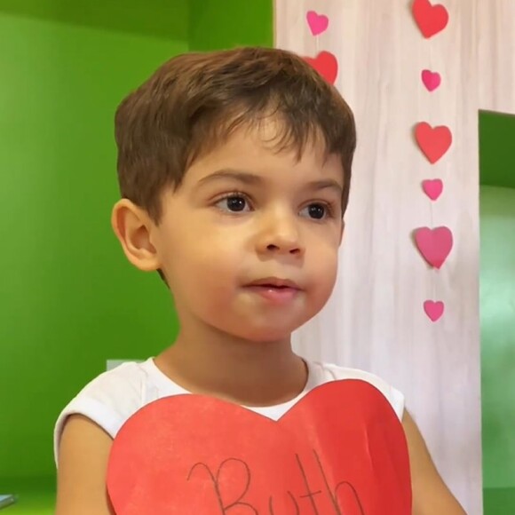 Homenagem do filho de Marília Mendonça no Dia das Mães emocionou a web