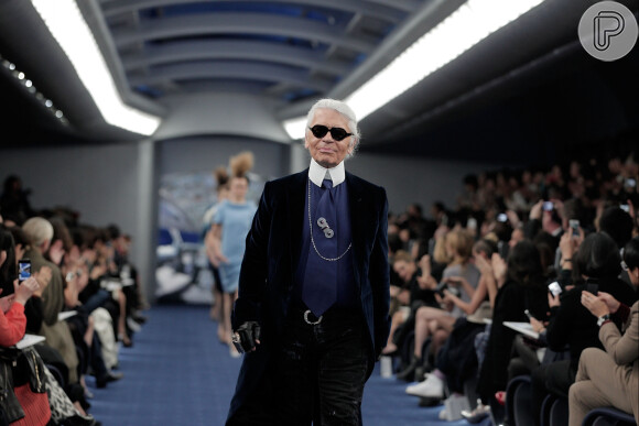 Herança de Karl Lagerfeld está congelada em Paris, devido a dívidas fiscais substanciais