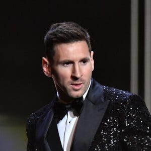 O jogador argentino Messi teve sua paixão por perfumaria revelada pelo biógrafo