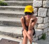 Um chinelo usado por Anitta gerou polêmica na web