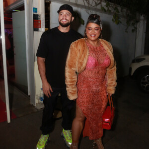 Rodrigo Godoy foi marido de Preta Gil, porém a relação acabou após ele trair a cantora com sua personal stylist.