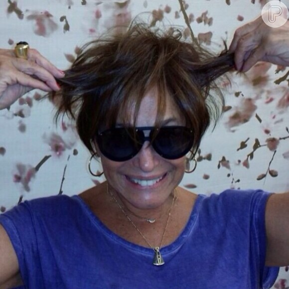 Susana Vieira corta cabelos no estilo pixe e mostra resultado no Instagram. 'Gostaram?', perguntou a atriz