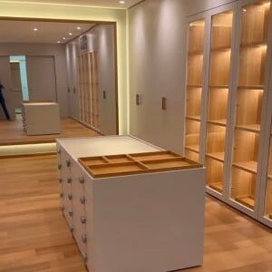 Closet deslumbrante de Bárbara Evans rouba a cena em casa nova da modelo